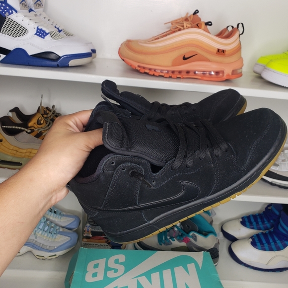 Nike Other - Dunk High Pro SB "Black Gum"